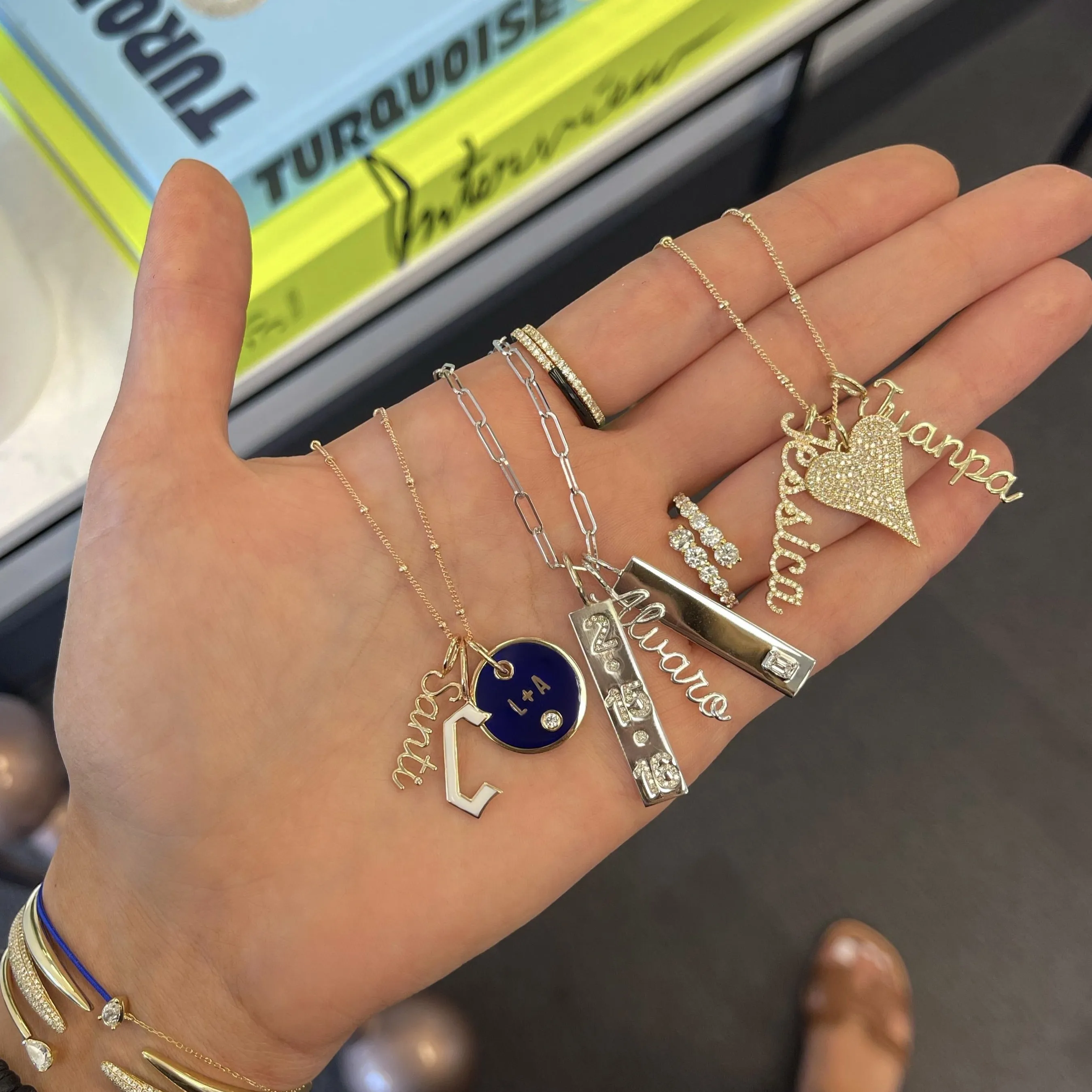 14k Bubbly Script Name Charm