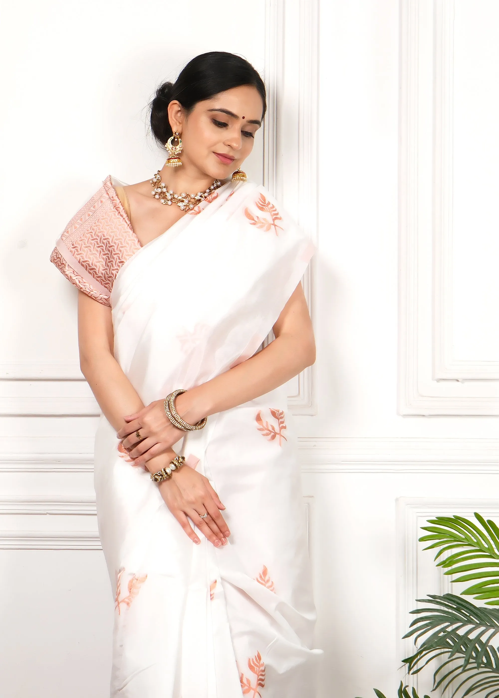 Ethereal Zari Motif Silk Saree