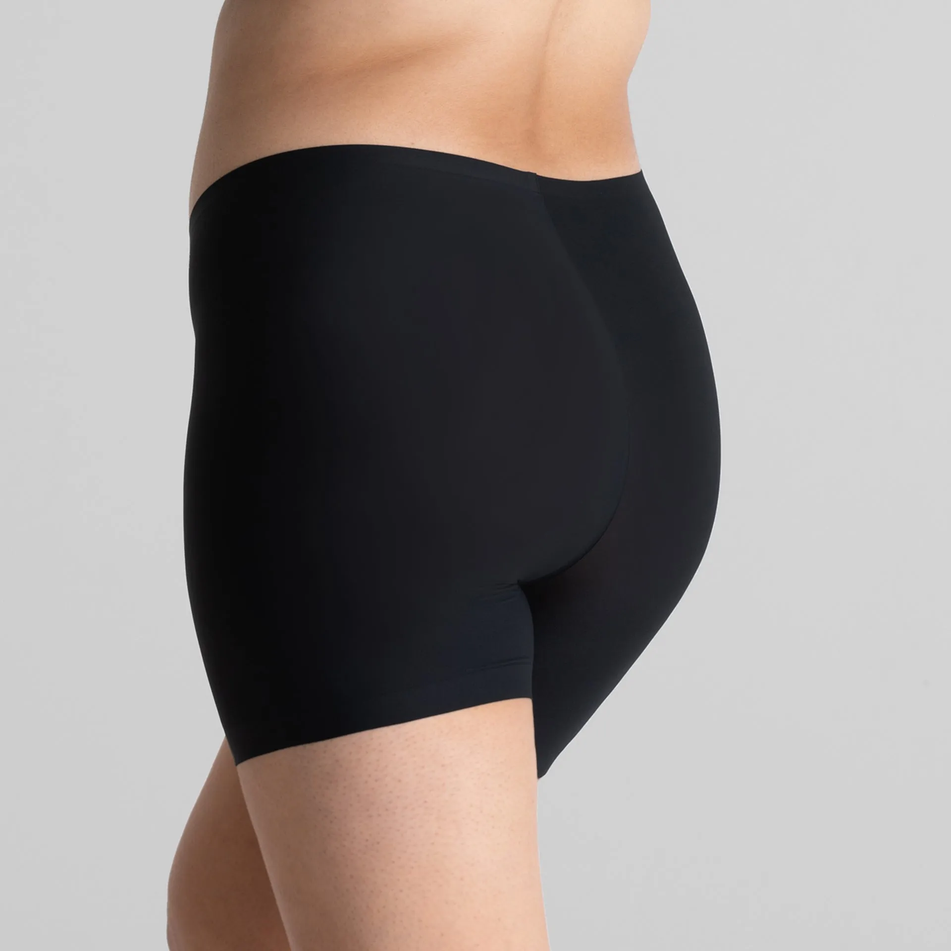 Evelyn & Bobbie Slip Short in Basic Colors Queen Size 16-24