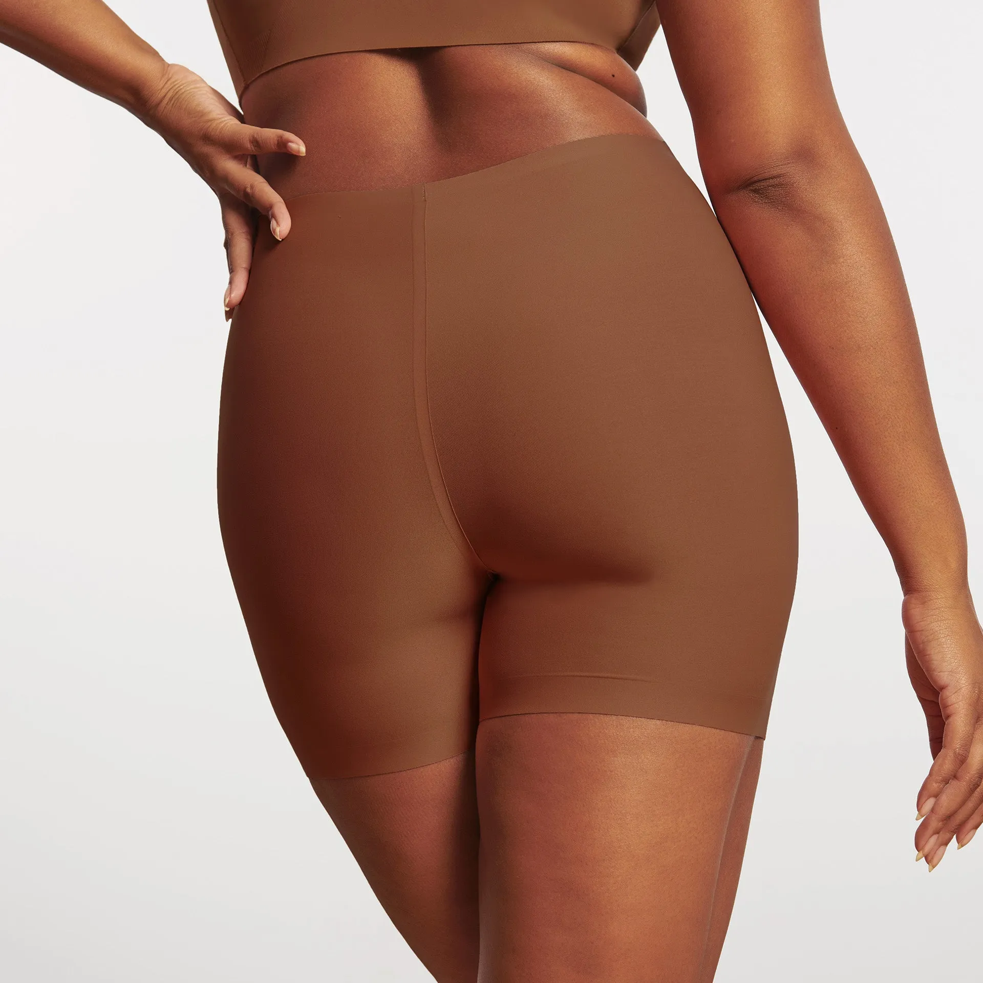 Evelyn & Bobbie Slip Short in Basic Colors Queen Size 16-24