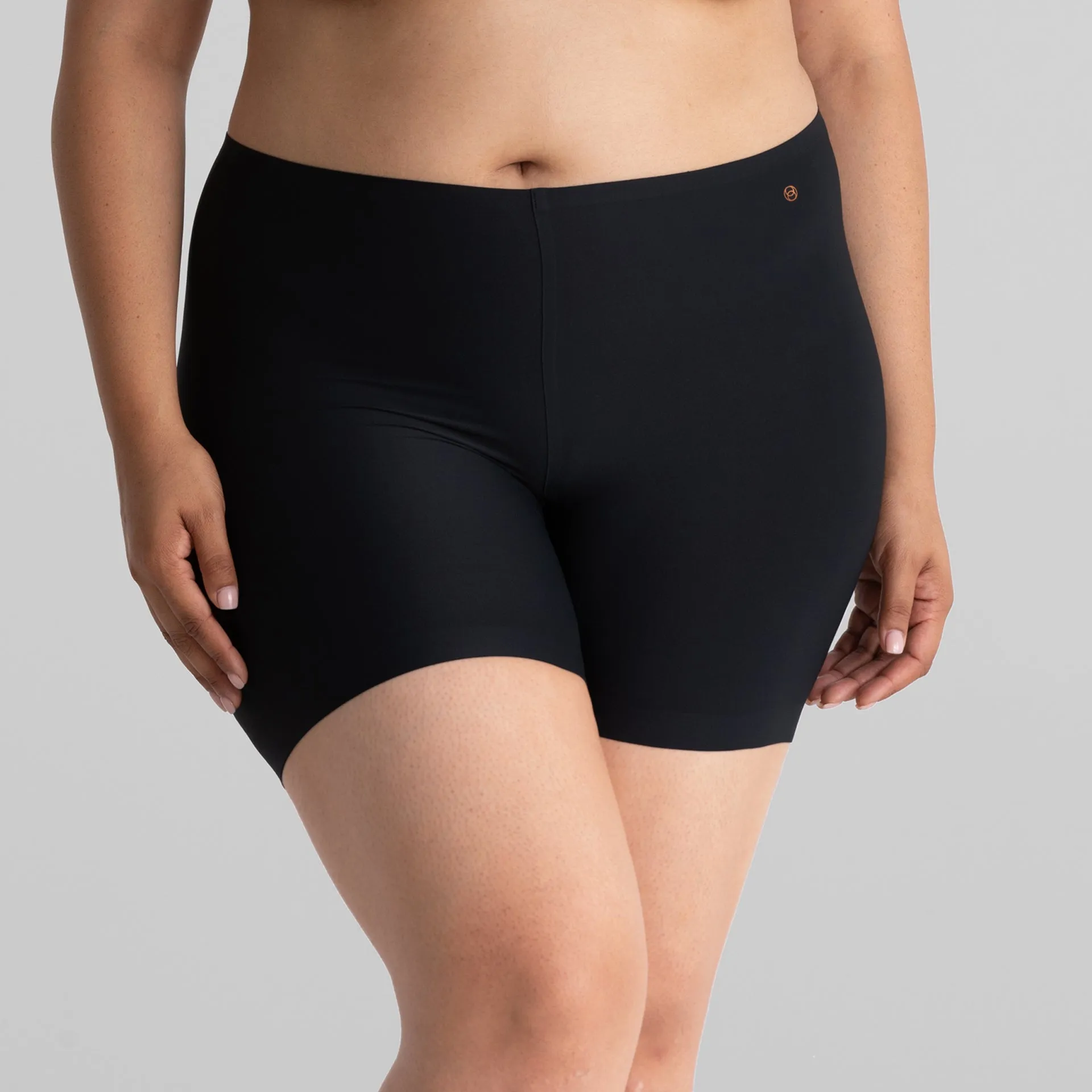 Evelyn & Bobbie Slip Short in Basic Colors Queen Size 16-24