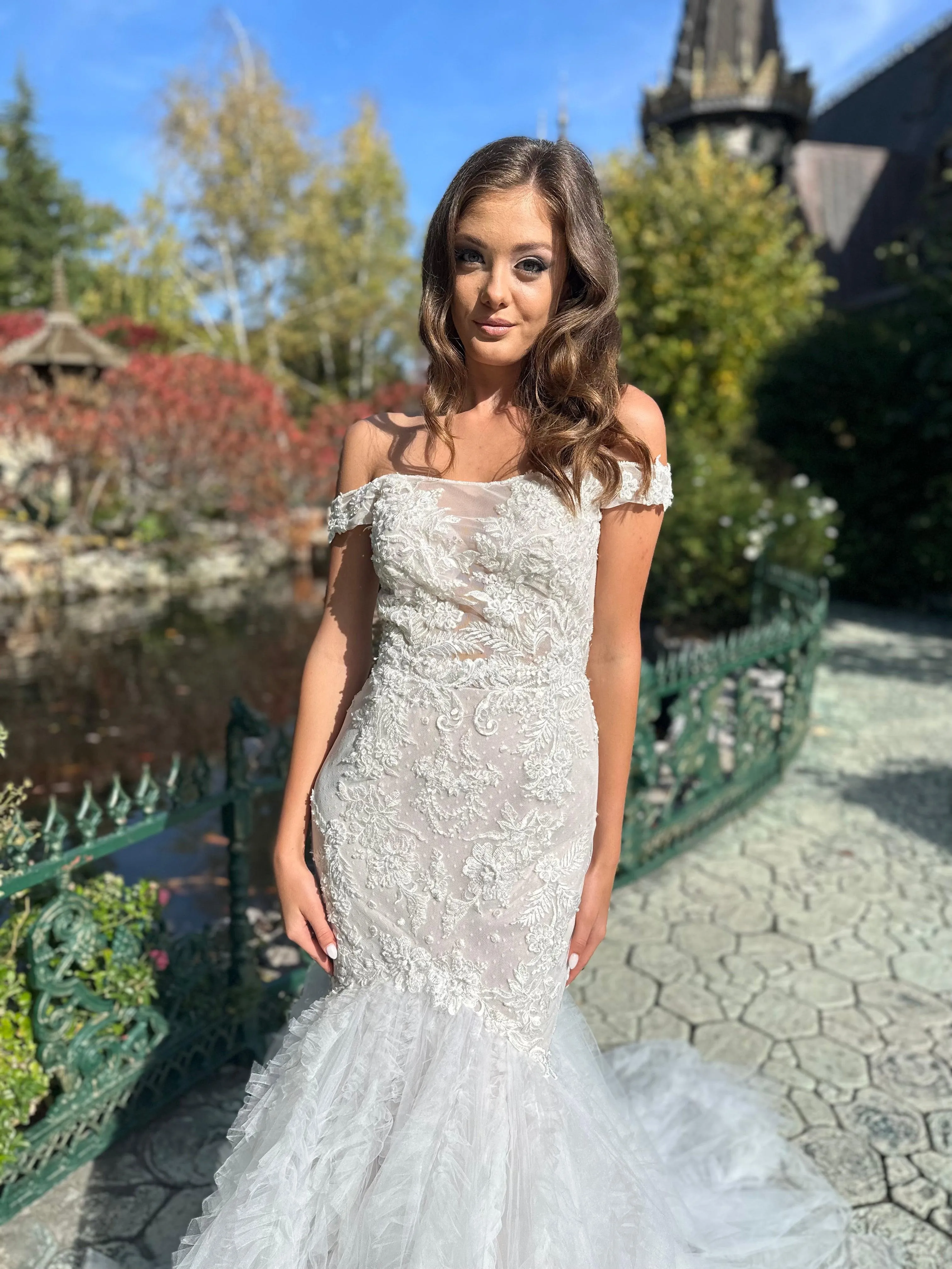 Mermaid Lace Wedding Dress Off The Shoulder