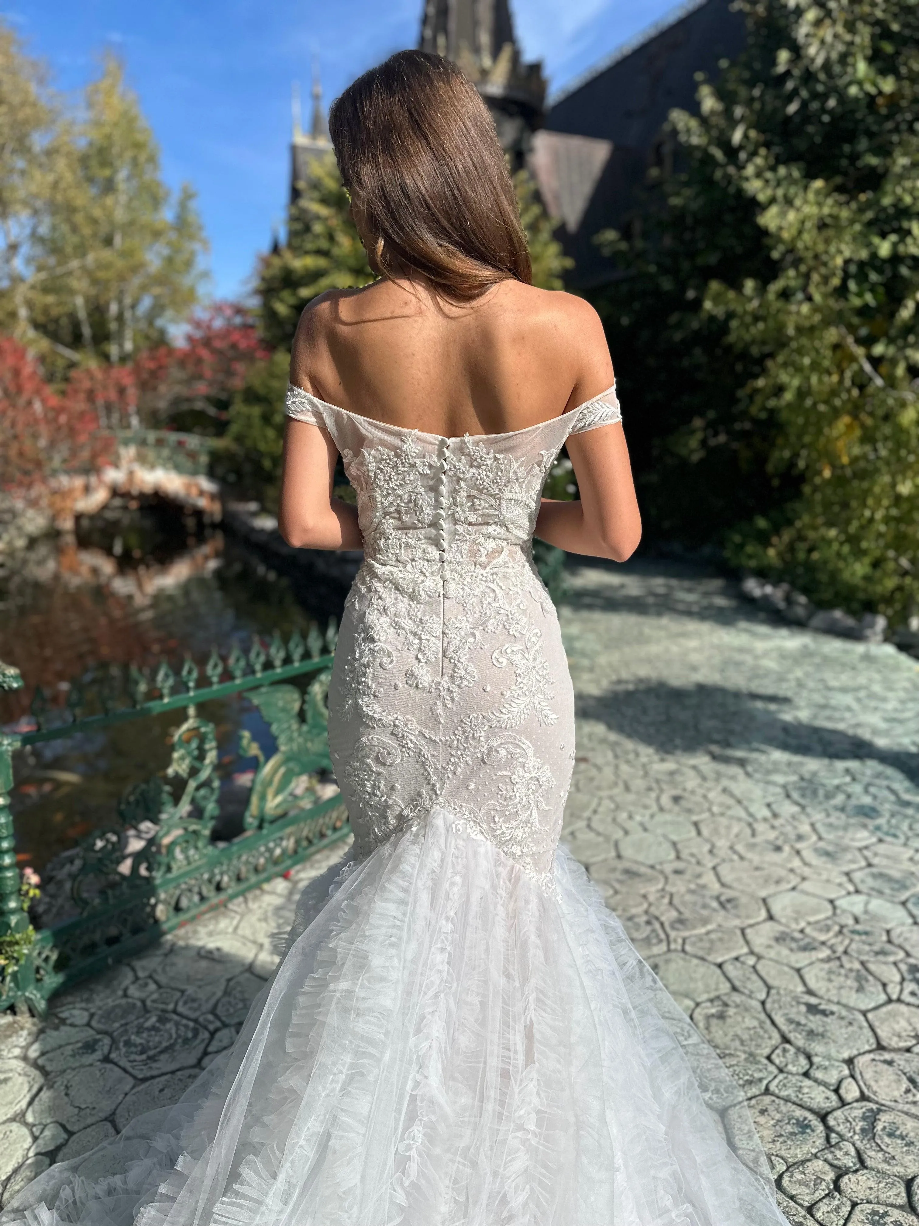 Mermaid Lace Wedding Dress Off The Shoulder