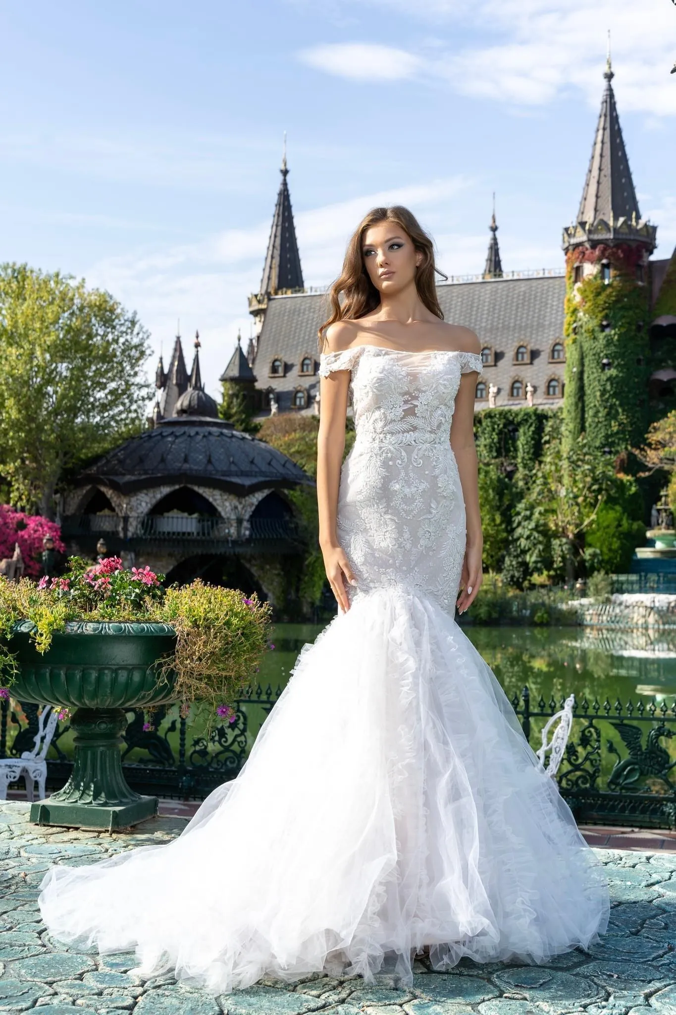 Mermaid Lace Wedding Dress Off The Shoulder