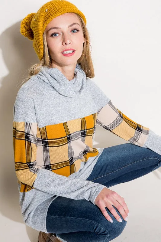PLAID MIXED TURTLE NECK TOP